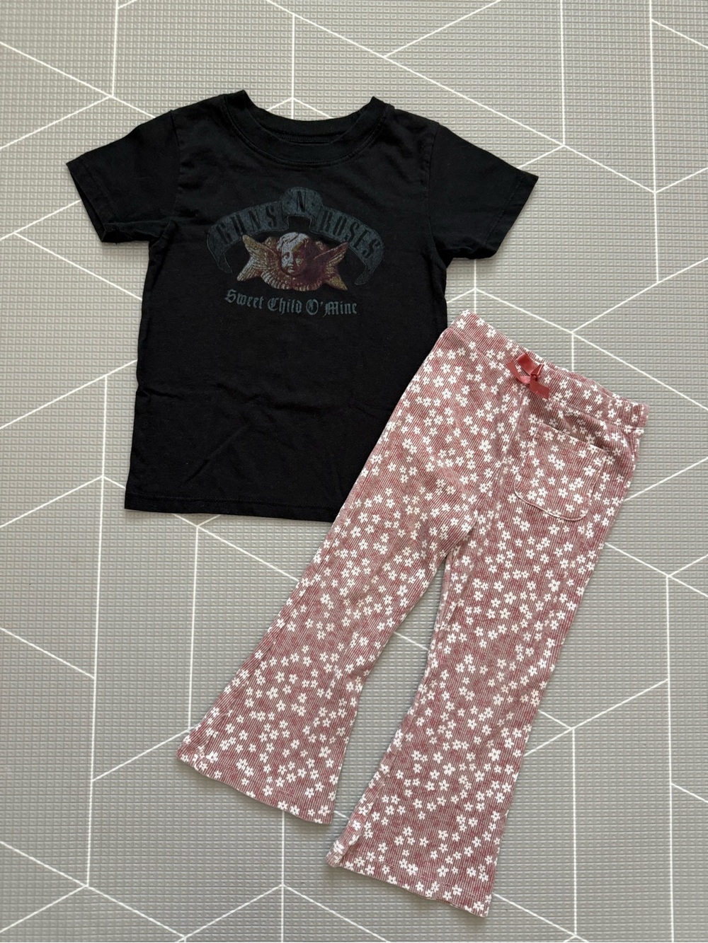 Guns N' Roses|Baby girl/toddler set,Black Graphic Tee & ditsy Floral flare pants